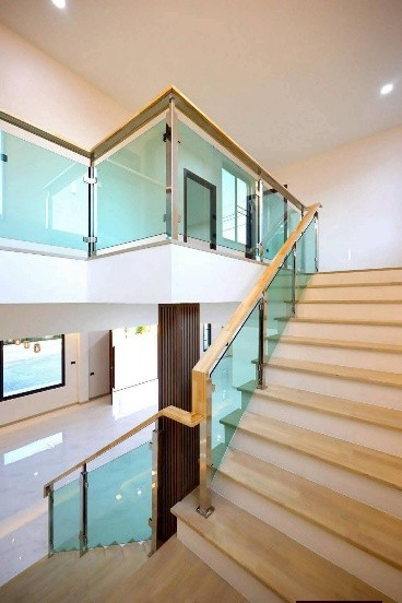 แผ่นอะคริลิค กระจกแก้ว Mockup อะคริลิค