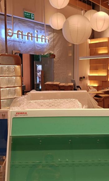 แผ่นอะคริลิค กระจกแก้ว Mockup อะคริลิค