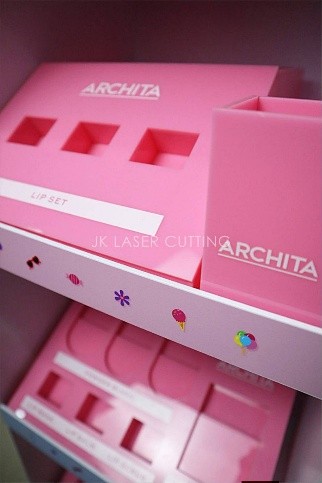 แผ่นอะคริลิค กระจกแก้ว Mockup อะคริลิค