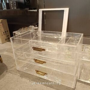 กล่องอะคริลิค-2 by jklasercutting