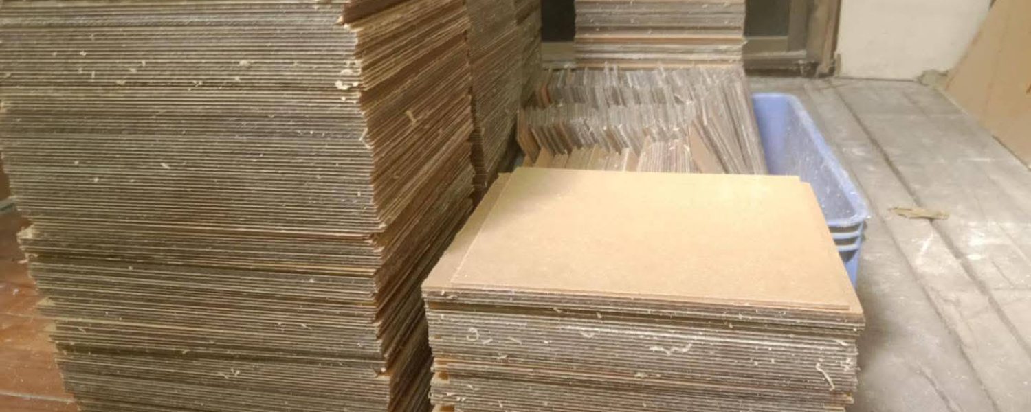 เกรดของแผ่นอะคริลิคควรเลือกให้คุ้มค่า! ตัวเลือกในการตัดสินใจ